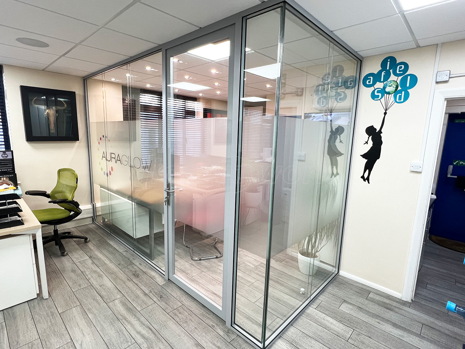 Double Glazed Frameless Glass Office Partitioning