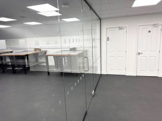 3DCM (Chichester, West Sussex): Frameless Glass Office Partitions