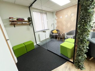 Accsys Accountants (Maidstone, Kent): Frameless Glass Office Partitioning