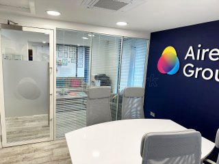 Airedale Chemical Co (Keighley, West Yorkshire): Double Glazed Glass Office Partition With Blinds
