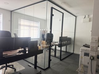 Aquaseal Rubber (Newcastle Upon Tyne, Tyne and Wear): Laminated Acoustic Glass Corner Office
