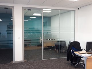 Big Style Fashions (Ellesmere Port, Cheshire): Glazed Frameless Glass Office Cubicles