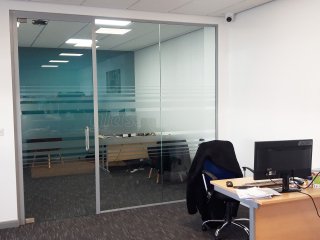 Big Style Fashions (Ellesmere Port, Cheshire): Glazed Frameless Glass Office Cubicles