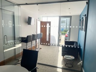 Bowse Consultancy (Ashford, Kent): Toughened Glass Office Partition - Fully Installed