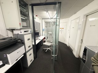 CL B-Connected (Rotherham, South Yorkshire): Office Pod Glass Partition With Soundproof Glazing