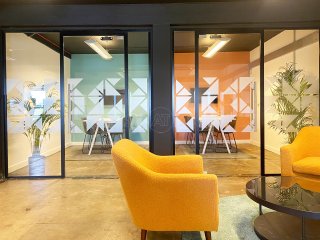Carbon Futures (Glasgow, Scotland): Side-by-side Glass Office Partitions