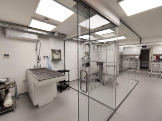 DAA Vet Care (Maida Vale, London): Glass Partitions For Vet Practice Treatment Rooms