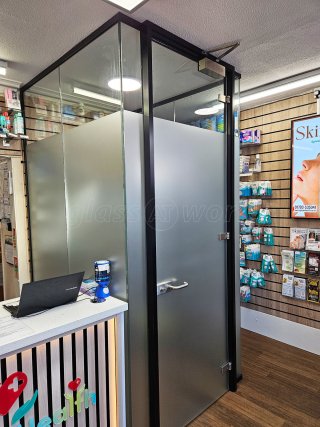Epicare Health (Swindon, Wiltshire): Glass Pharmacy Consultation Room