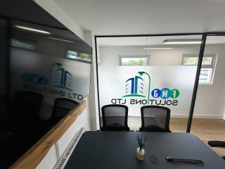 FMJ Solutions (Reading, Berkshire): Glass Corner Office Pod With Window Film