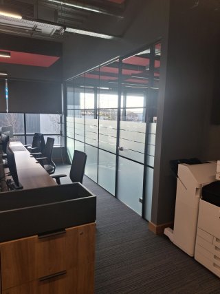 Fit Out UK (Doncaster, South Yorkshire): T-Bar Grid Glazing Glass Wall and Door