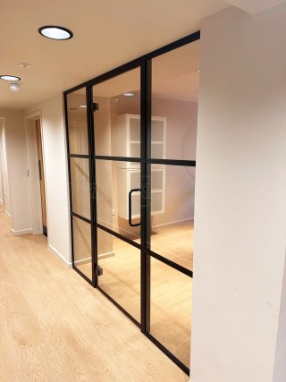 Fortis Vision (Tottenham, London): Laminated Acoustic T-Bar Banded Glass Partition
