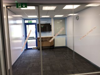 Clovemead Ltd (Chester, Chesh​ire): Hospital Glass Office Walls