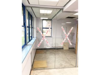 Clovemead Ltd (Chester, Chesh​ire): Hospital Glass Office Walls