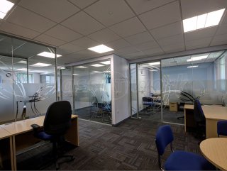 Clovemead Ltd (Chester, Chesh​ire): Hospital Glass Office Walls