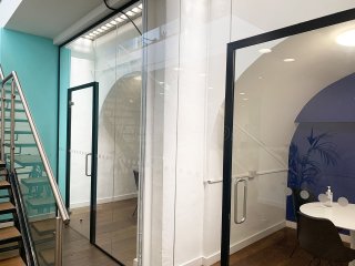 Housekeep (Farringdon, London): Acoustic Glass Office Front With Glass Doors