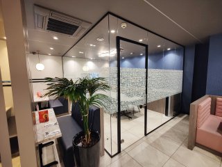IAC One (Peterborough, Cambridgeshire): Restaurant Glass Partition