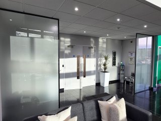 Liniar (Denby, Derbyshire): Frameless Glass Partitions