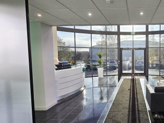 Liniar (Denby, Derbyshire): Frameless Glass Partitions