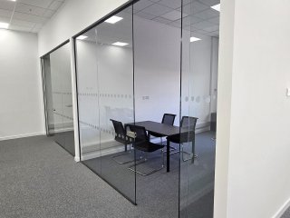 Liniar (Denby, Derbyshire): Glass Office Rooms with Anthracite Grey Trackwork