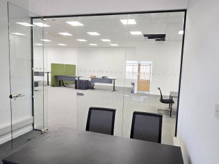 Liniar (Denby, Derbyshire): Glass Office Rooms with Anthracite Grey Trackwork