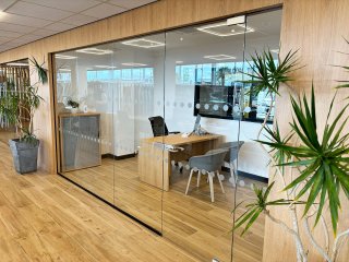 NK Motors [Kia Derby] (Derby, Derbyshire): Car Showroom and Glass Office Partitions