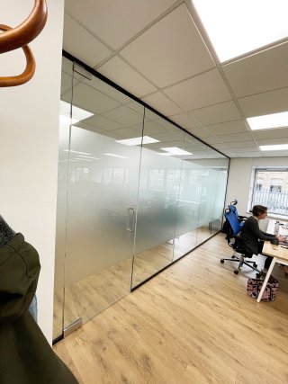 PG RePurpose (London, Greater London): Multiple Glass Office Installations
