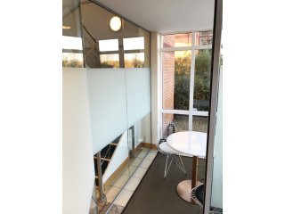 Teemo Designs Ltd (Peterborough, Cambridgeshire): Small Glass Corner Room Using Soundproofing Glass