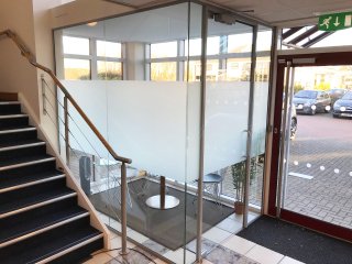 Teemo Designs Ltd (Peterborough, Cambridgeshire): Small Glass Corner Room Using Soundproofing Glass