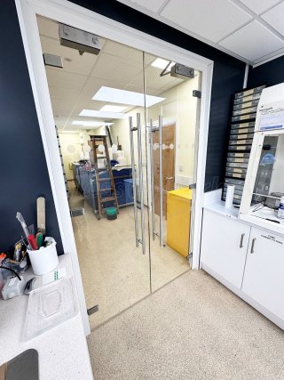 Polymer Systems Technology (High Wycombe, Buckinghamshire): Toughened Glass Double Doors