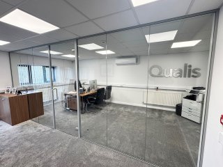Qualis Packaging (Newcastle Under Lyme, Staffordshire): Laminated Acoustic Glass Office Screen