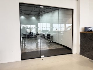 Rom Motors (Atherstone, Leicestershire): Car Showroom Glass Partitioning