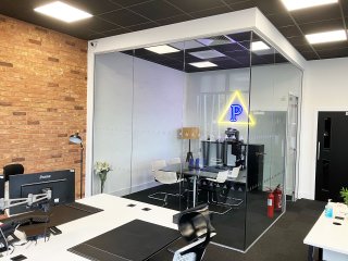 SDP (Haywards Heath, West Sussex): Frameless Glass Partitions and Glazed Corner Office