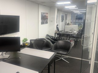 Seeclear Services Group (Stratford-upon-Avon, Warwickshire): Acoustic Glass Office Partitions With Doors