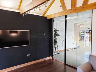 Senses Web Solutions (Stourbridge, West Midlands): Glass Office Partition Door and Side Panel