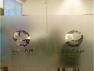 Sipcam UK (Derby, Derbyshire): Glass Partitions Under Vaulted Ceiling
