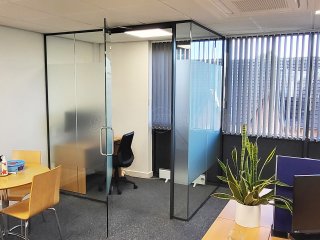 T&RS Engineering (Doncaster, South Yorkshire): Glass Partition Corner Meeting Room