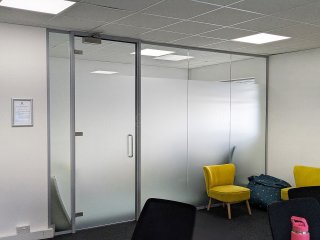 Talking Lab (Waterlooville, Hampshire): Acoustic Glass Office Partition