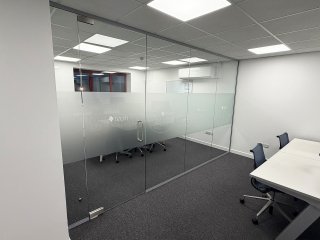 Tecch Limited (Milton Keynes, Buckinghamshire): Frameless Glass Office Partition