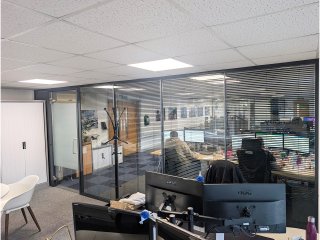 Techbuyer (Harrogate, North Yorkshire): Double Glazed Office With Blinds