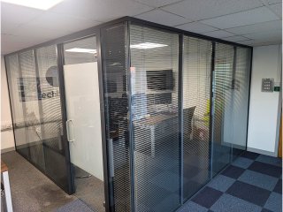 Techbuyer (Harrogate, North Yorkshire): Double Glazed Office With Blinds