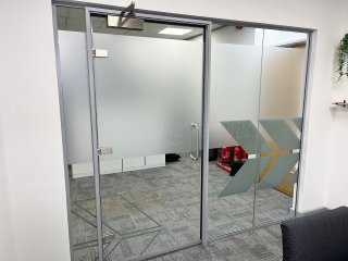 Leyden Kirby Associates (Radcliffe, Manchester): Laminated Acoustic Glass Office Front