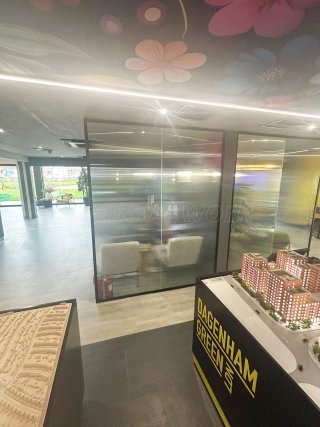 The Hill Group (Dagenham, Essex): Commercial Glass Office Fitout