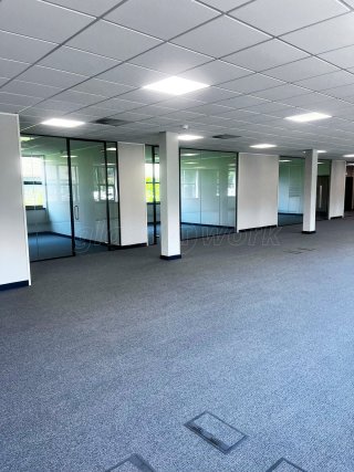 Trinity Facilities Management (Shoreditch, London): Laminated Acoustic Glass Office Partitions