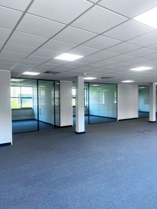 Trinity Facilities Management (Shoreditch, London): Laminated Acoustic Glass Office Partitions