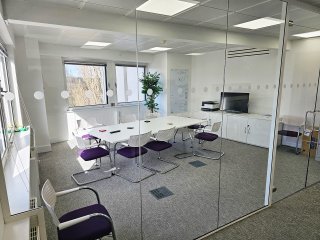 Unloq Limited (Reading, Berkshire): Glass Double Doors Meeting Room