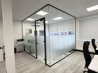 VPC Accountants (Harrow, Greater London): Acoustic Glass Corner Offices