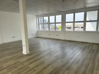 VPC Accountants (Harrow, Greater London): Acoustic Glass Corner Offices