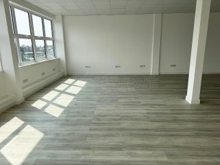 VPC Accountants (Harrow, Greater London): Acoustic Glass Corner Offices