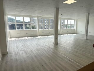 VPC Accountants (Harrow, Greater London): Acoustic Glass Corner Offices