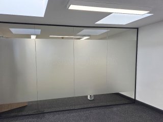 W3 Construction (Cardiff, Vale of Glamorgan): Acoustic Glass Office Screens